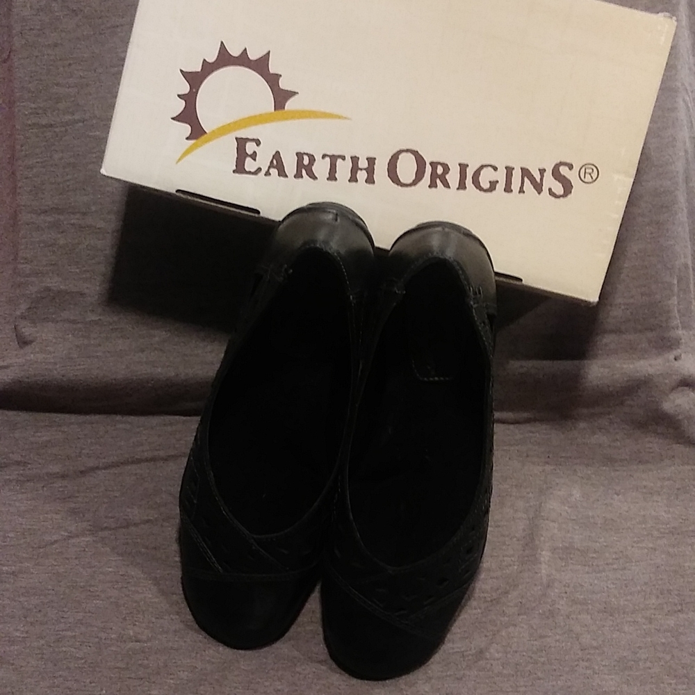 NIB Earth Origins Jupiter Leather Flats